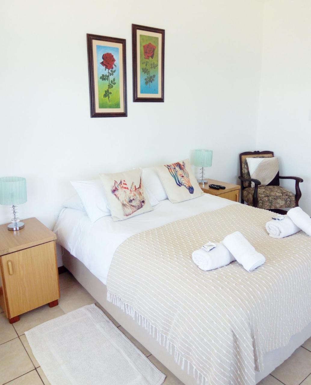 Kairos Cottage B&B Luderitz ภายนอก รูปภาพ