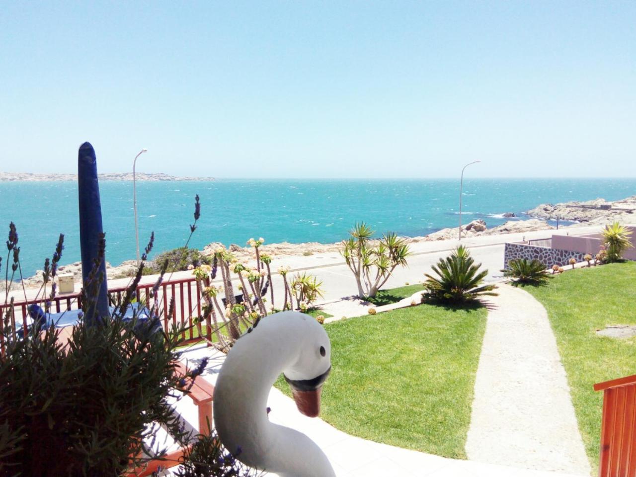 Kairos Cottage B&B Luderitz ภายนอก รูปภาพ