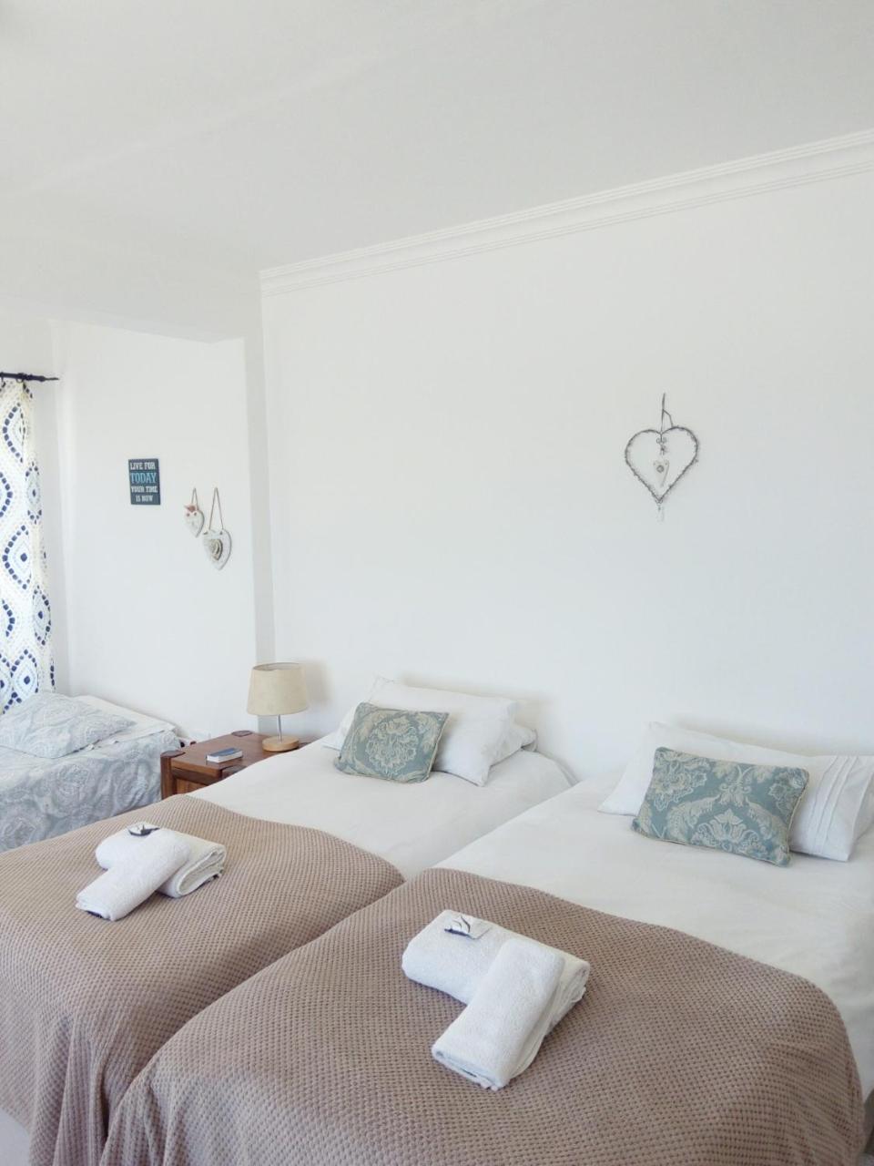 Kairos Cottage B&B Luderitz ภายนอก รูปภาพ